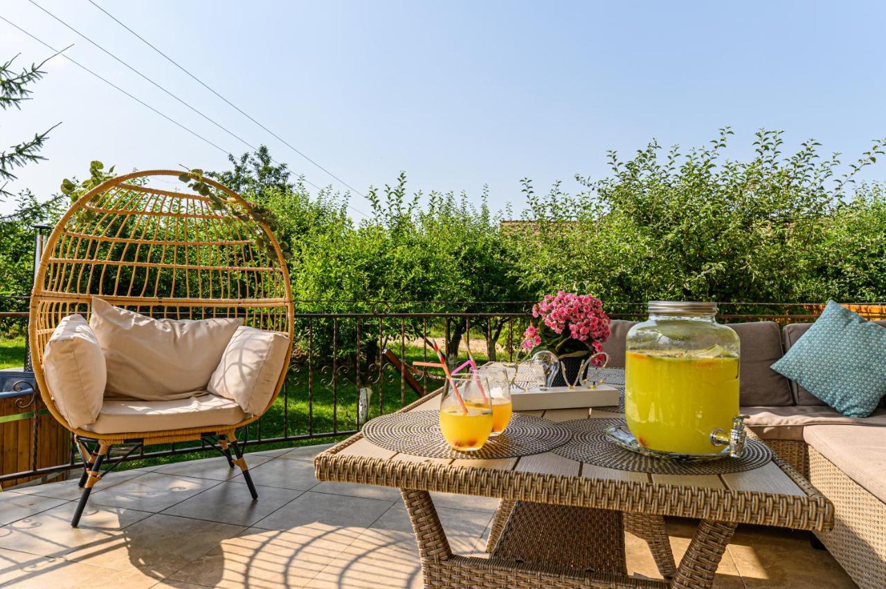 Orchard Villa Brassó Kültér fotó